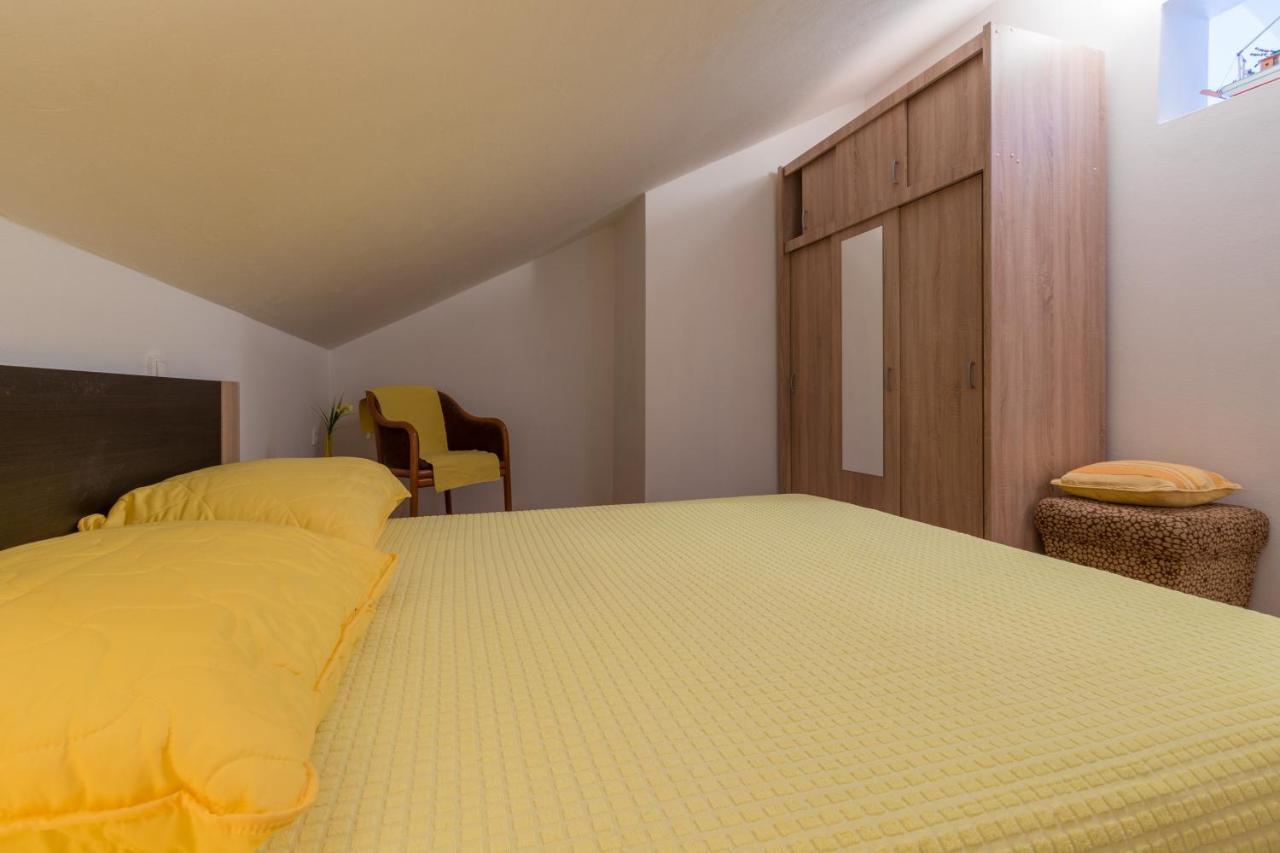Apartman Butorac Klenovica Exterior photo